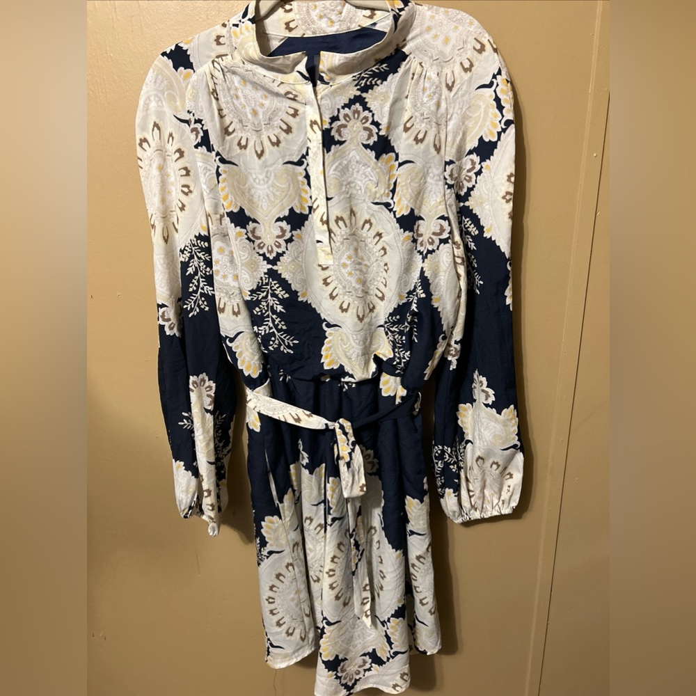 Vince Camuto Women’s Plus Dress Size 14  Navy Cream Patterned Boho Contemporary